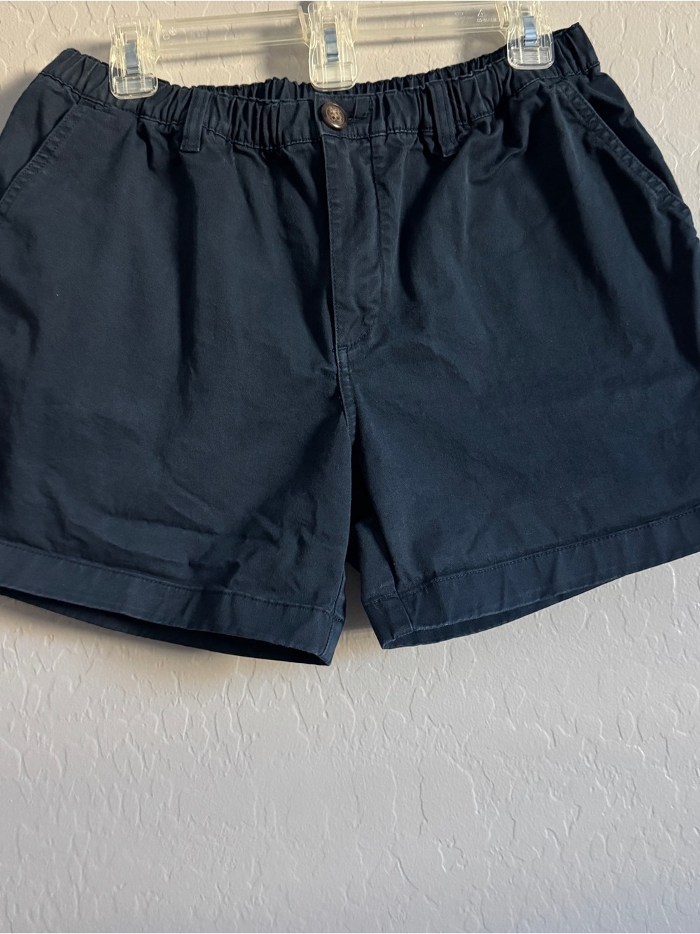 Chubbies Mens Large Navy Blue "The Armadas" 5.5" Inseam Shorts